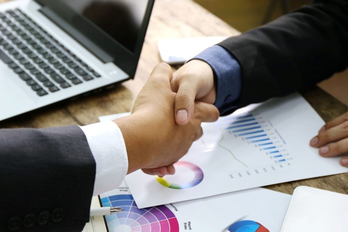 management-consulting-16679803323x2